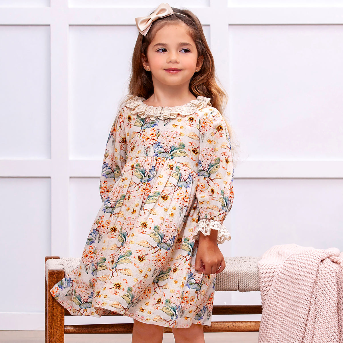 Linen Vintage Floral Dress with Lace Accents