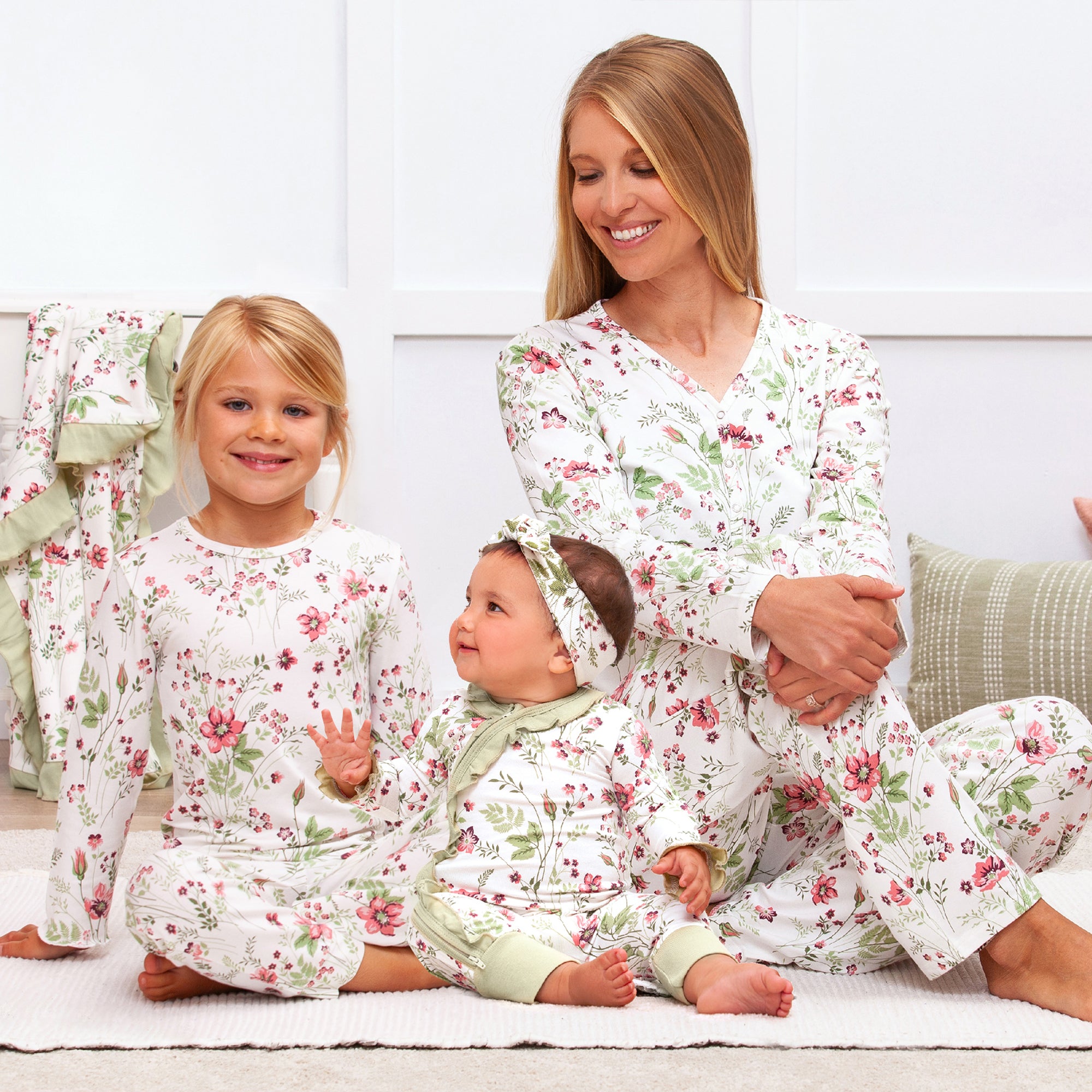Pretty Petals Girl's Bamboo Pajama Set – Tesa Babe